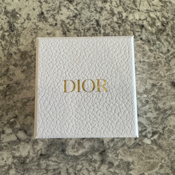 DIOR HOOP EARRING - Picture 3 of 3